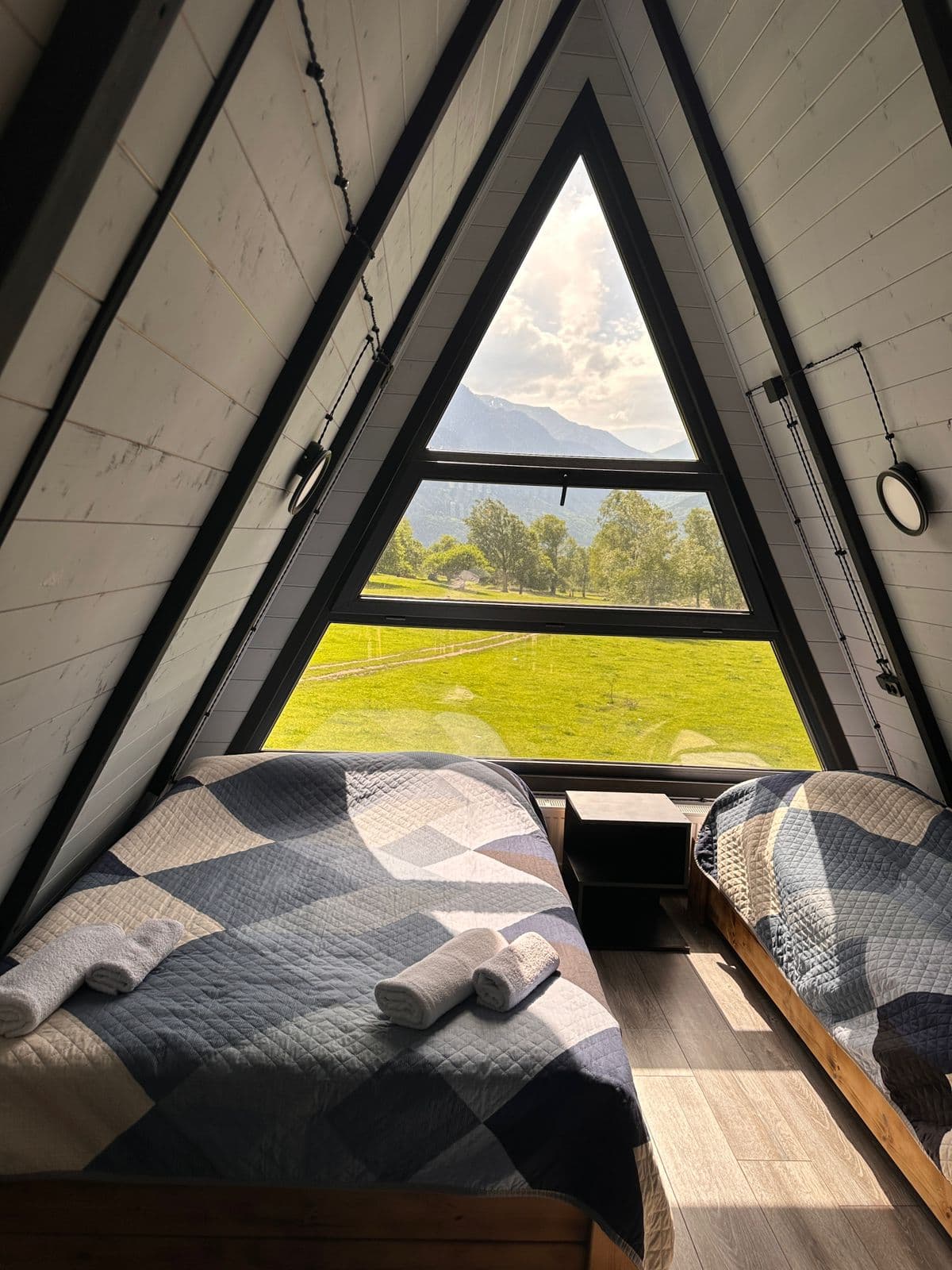 Комната с двумя кроватями